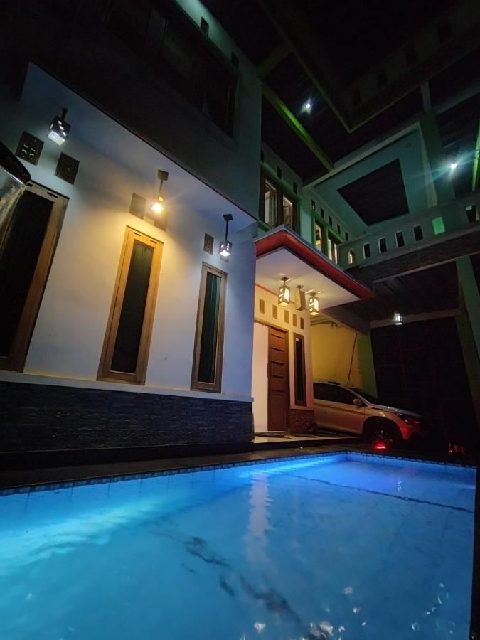 Villa Hc2 Cipayung  Buitenkant foto